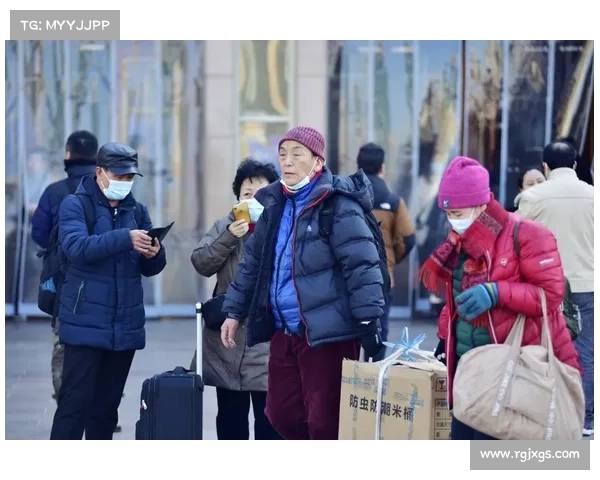 美好归家的核心在于温馨与归属感的交织与家人间无言的默契与支持 美好归家的核心在于温馨与归属感的交织与家人间无言的默契与支持